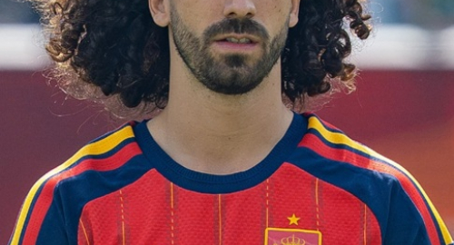 Cucurella e la coppa in busta di plastica: perch� non � il vero trofeo